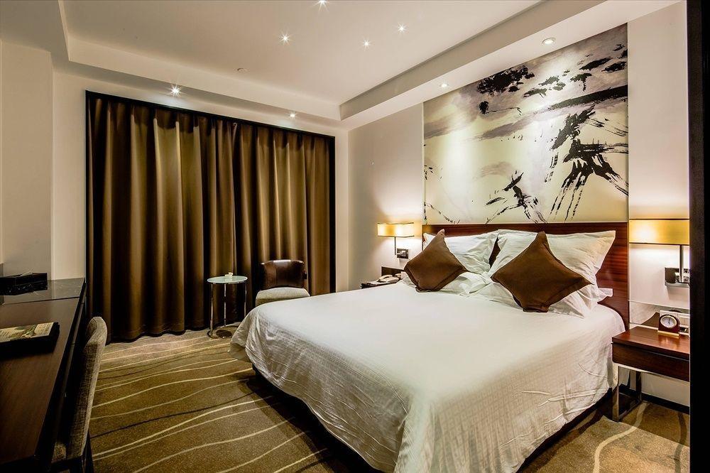 Da Zhong Hotel Indoor Stadium Xuhui Шанхай Экстерьер фото